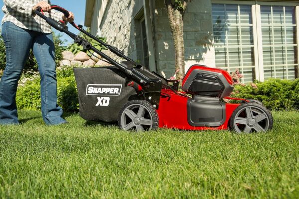 82V MAX Electric Cordless 21" Push Lawn Mower - Image 7