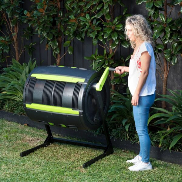 Maze 65-Gallon Compost Tumbler And Cart Combo - Image 9