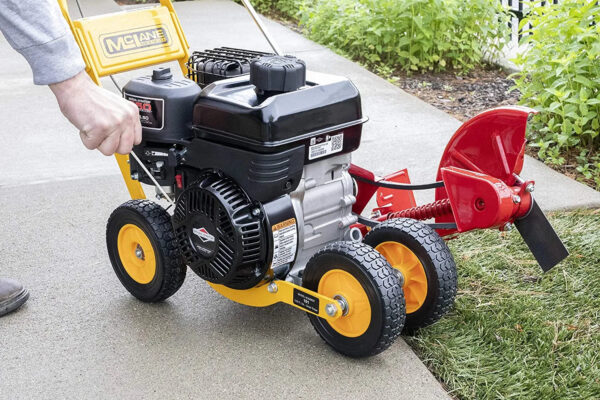 Powered Lawn Edger, 5.50 Gross Torque/3.5 HP B&S Engine 7′′ Wheels - Image 6