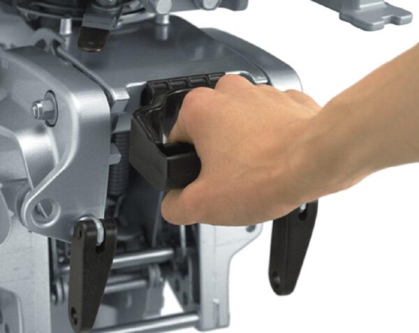 8 HP 4-Stroke Outboard Motor with Throttle Grip and Power Tilt - Image 4